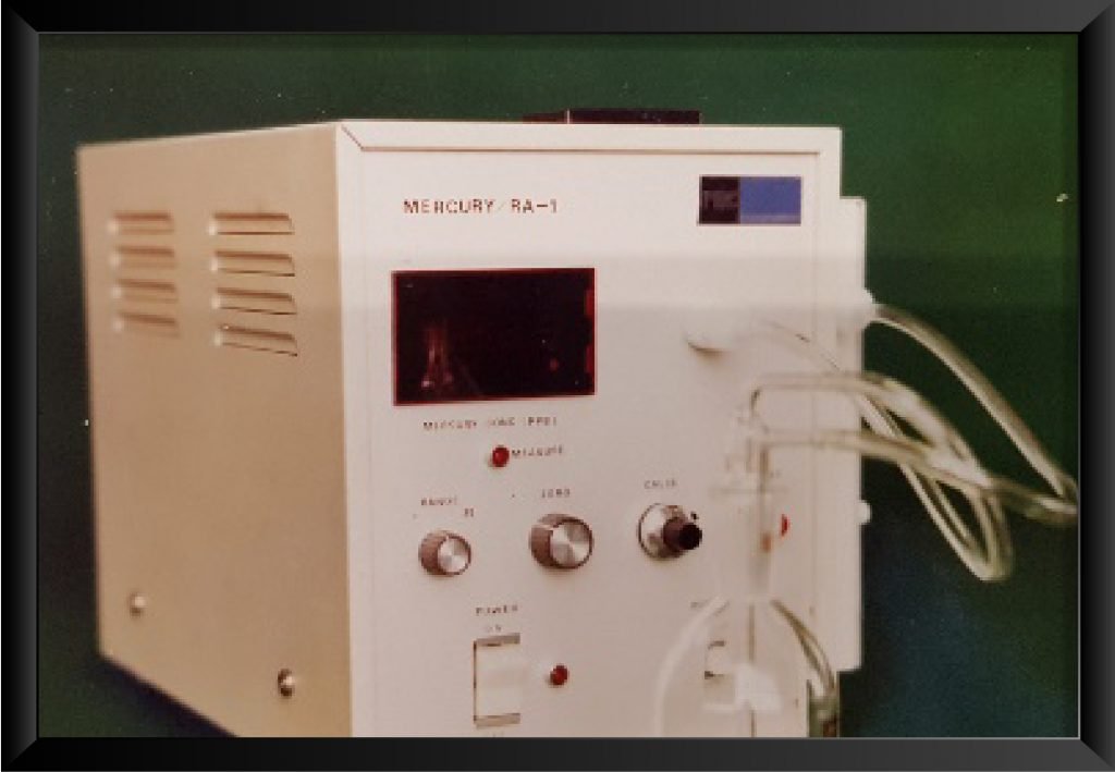 RA-1 Mercury Analyzer